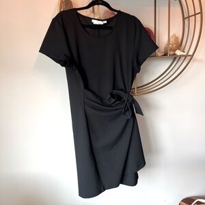 Elegant Black Tie-Front Women's Dress: Simon’s